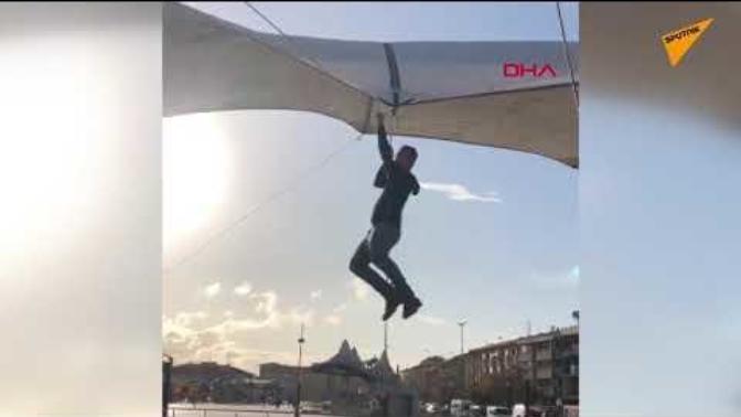 Kadıköy'de Pazarcı Böyle Havalandı!