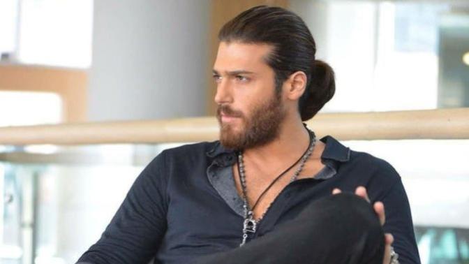 Can Yaman'ın Martta Yayınlanacak Dizisi İptal Edildi!