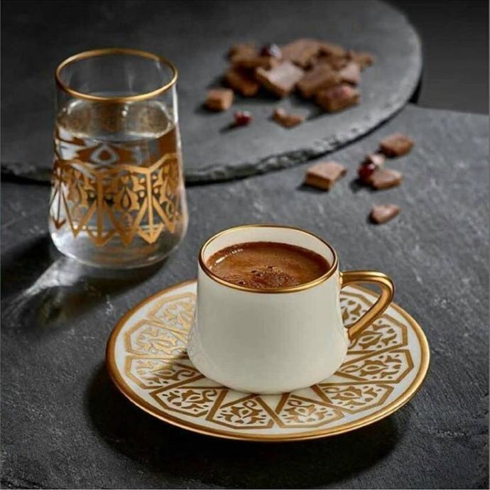 Bir Kahvenin Kırk Yıl Hatırı Kadar, Kırk Yıllık Şifası var! Dünya Türk Kahvesi Gününe Özel Türk Kahvesinin Faydaları