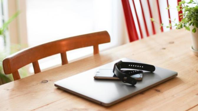Hayatınızı Kolaylaştıracak Şık Akıllı Bileklik ''Honor Band 5''i İnceliyorum!
