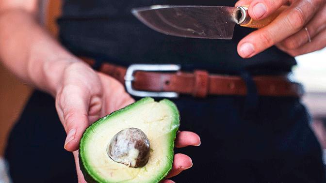 Erkek Saç Bakımı: Dökülmeye Karşı Alınması Gereken Önlemler