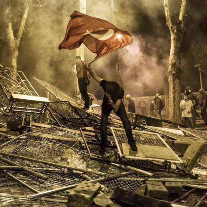 Ülkesi İçin Çabalayan Kişiler: Türkiyedeki Nadir İnsanlar!