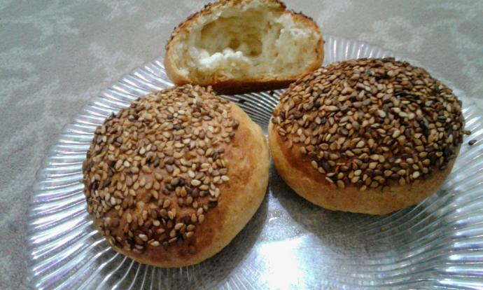 Evinizi Mis Gibi Bir Koku Saracak: Kaşar Peynirli Ve Susamlı Poğaça Tarifim