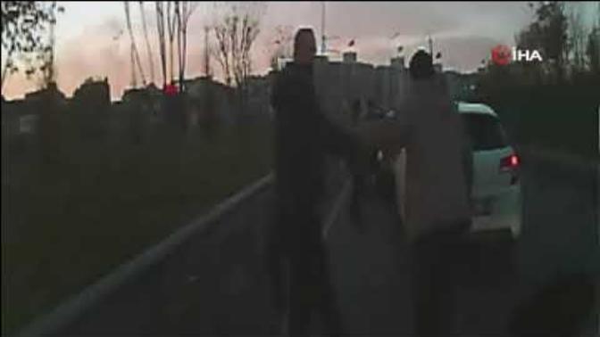 Trafikte Tekme Tokat Kadın Döven Adam Tutuklandı
