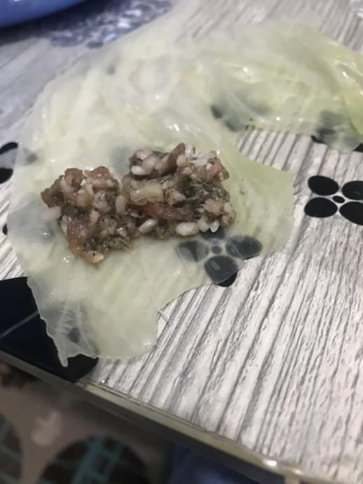 Kışın En Güzel Yemeği Etli Lahana Sarması Nasıl Yapılır?