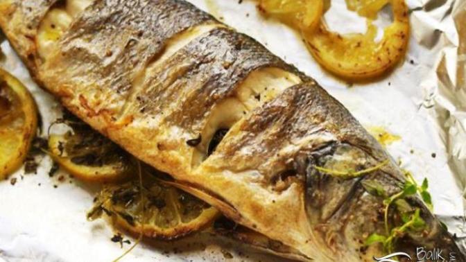 Fırında Defneli Levrek Nasıl Yapılır?