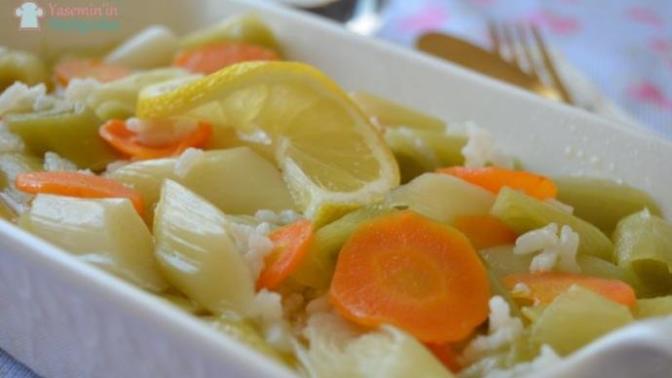 Sevmeyene Sevdirir: Zeytinyağlı Limonlu Pırasa Yemeği Nasıl Yapılır?