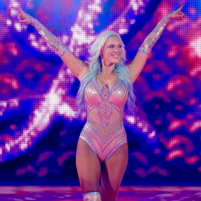 WWE Ringlerini 9.4 Şiddetinde Sallayan Hepsi Birbirinden Güzel 8 Kadın Amerikan Güreşçisi!