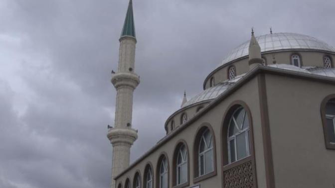 İstanbul'daki Fırtına Minareyi Böyle Salladı