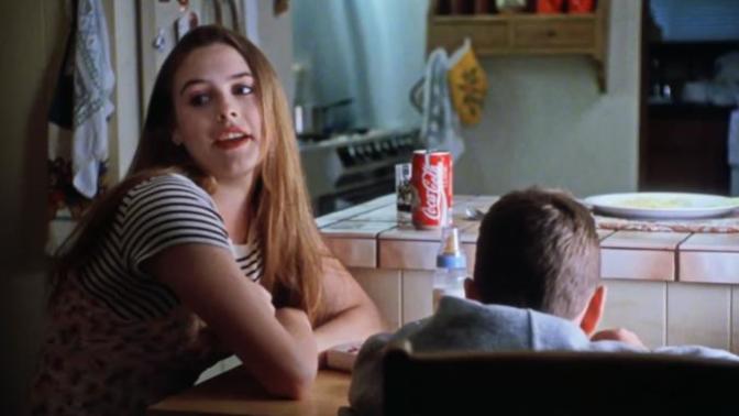 Erkeklerin Hayalindeki Kız: The Babysitter