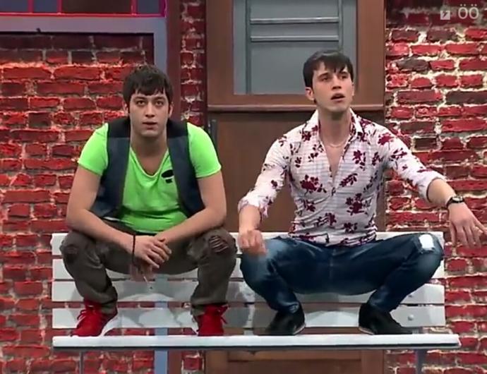 Çok Güzel Hareketler Bunlar: BKM Mutfak Ekolünün En Konuşulan İsmi, ÇGHB 2. Kuşak Oyuncusu Cenan Adıgüzel KizlarSoruyorda!