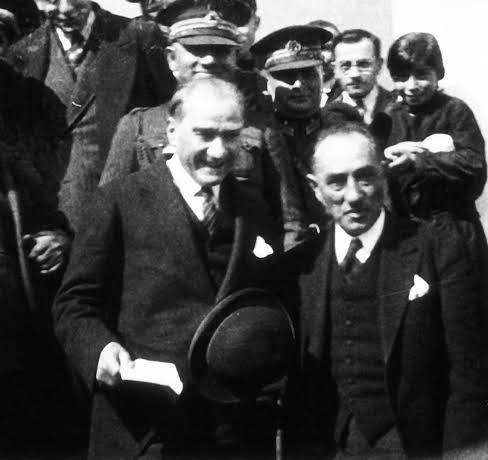 Onu Hep Başarılarıyla Anmıştık: Mustafa Kemal Atatürk Ve Kişilik Özellikleri!