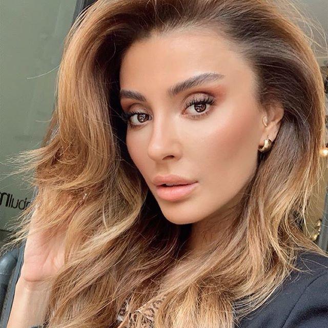 Özge Ulusoy: Dünyayı Sevgi Kurtaracak