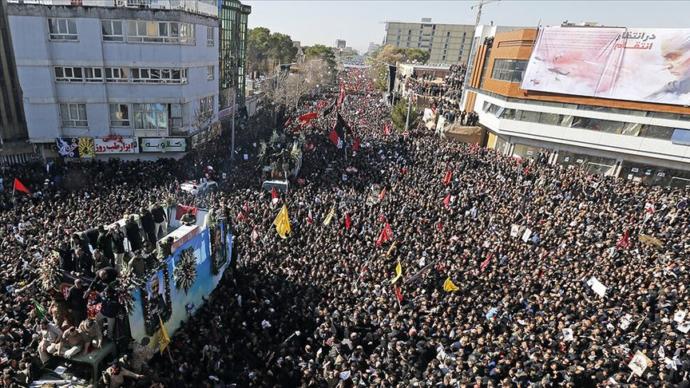 Kasım S&uuml;leymaninin cenaze t&ouml;reni