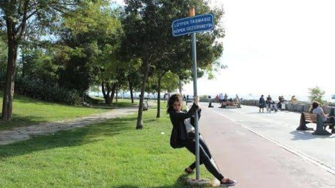 Sadece Üstün Zekaya Sahip İnsanların Anlayabileceği Şarkılar!