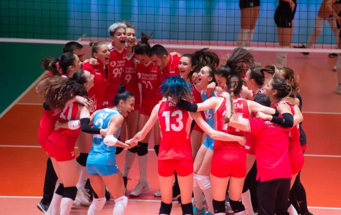 A Milli Kadın Voleybol Takımı