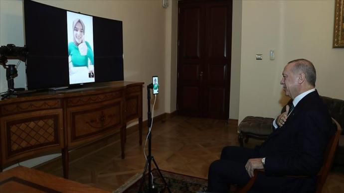 Erdoğan Ümmü Gülsüm Genç ile görüştü