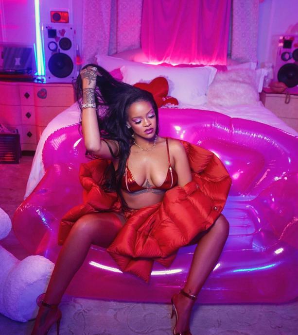 Rihanna - Instagram