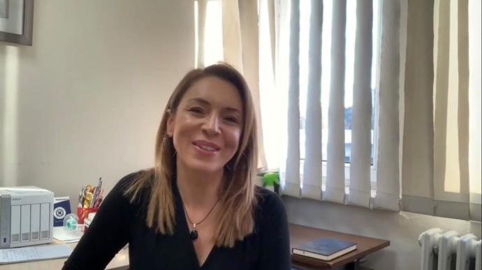 Dr. Deniz Demirhan