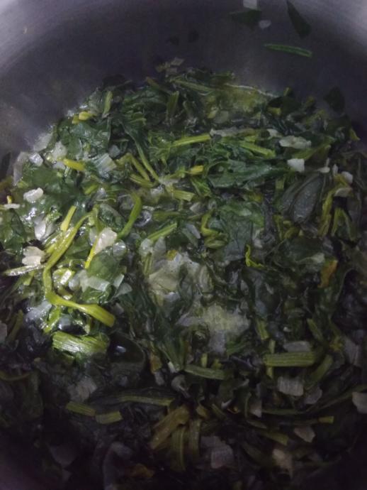 Kavurmalı Yumurtalı Ispanak Tarifi