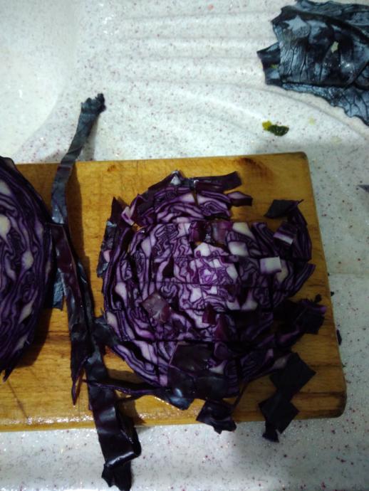 Damaklarınızı Şenlendirecek Rengarenk Bir Salata Tarifi!