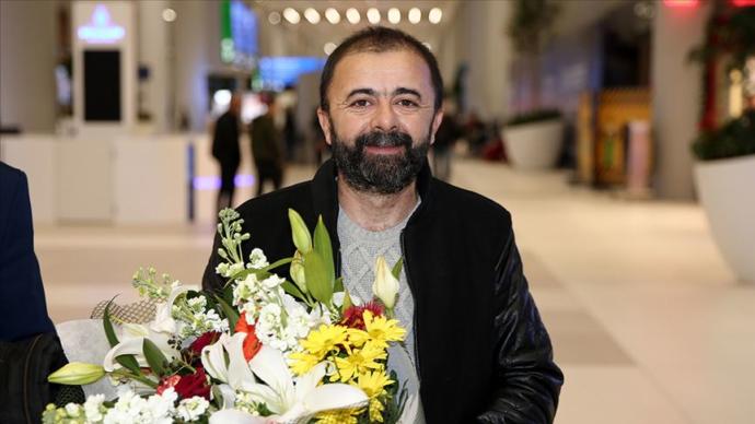 AA çalışanı Türkiyeye döndü