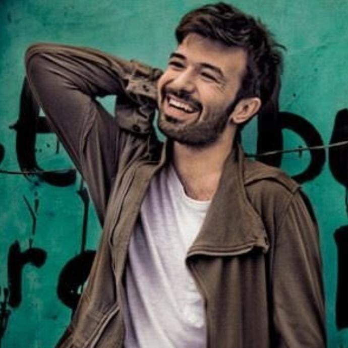 Gülüşü Bir Ömre Bedel Dediğimiz Ünlülerden Seçmeler!