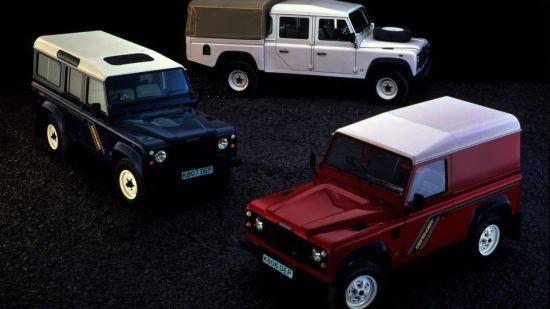 90, 110 ve 130 inç aks aralığındaki Land Rover araçlar
