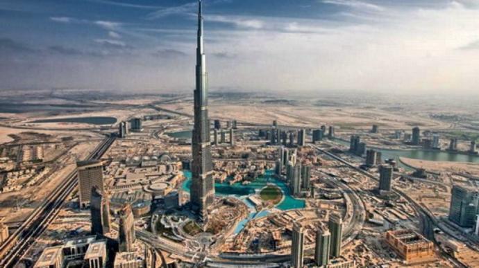 Burj Khalifaya Gidebilme İhtimalimi Bile Çok Seviyorum!