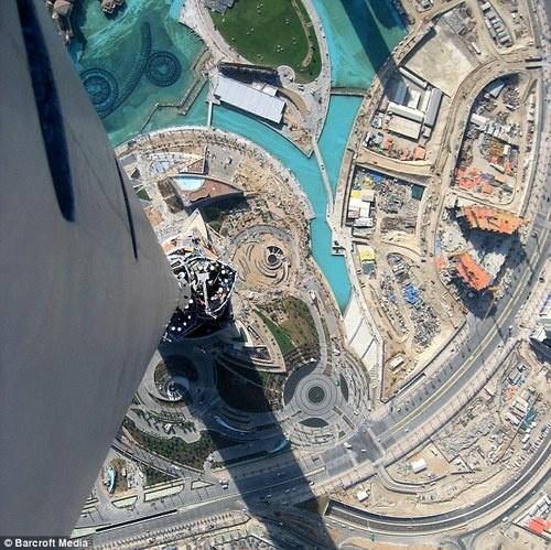 Burj Khalifaya Gidebilme İhtimalimi Bile Çok Seviyorum!
