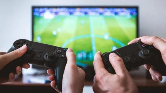 Merak Edilen Soru: Playstation 4 Almak Ne Kadar Mantıklı?