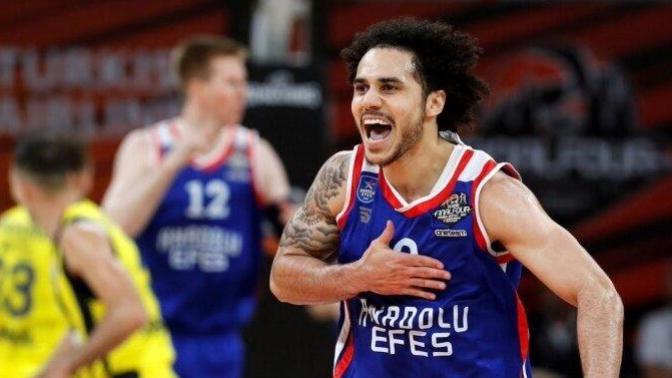 Avrupa Basketbolunun Kalbi: EuroLeague'de Sezona Damga Vuran Yıldızlar!