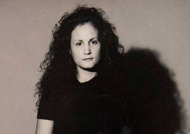 Kadınlara Asla İmkansız Demeyin: Yüzü Kırışmasın Diye 43 Yıldır Gülmeyen Tess Christian İle Tanışın!