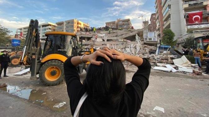 Sesimi Duyan Var mı? Deprem Anında ve Sonrasında Yapılması Gerekenler!