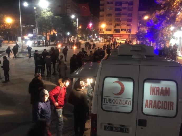 Kızılay Deprem Bölgesinde: Tüm Gücümüzle #Yanınızdayız