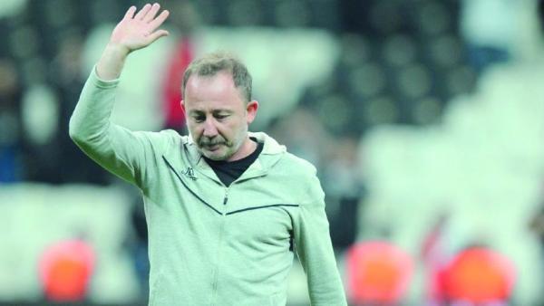 Sergen Yalçın Beşiktaşın yeni teknik direktörü oldu