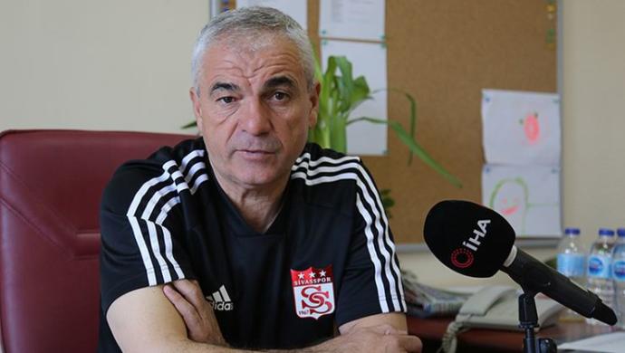 Dünya Futbolunda Sezonun En İyi Çıkışını Yapan 5 Sürpriz Teknik Direktör!
