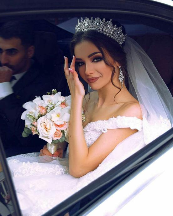 Kusursuz Düğün Makyajı İçin Atılması Gereken Adımlar Nelerdir?
