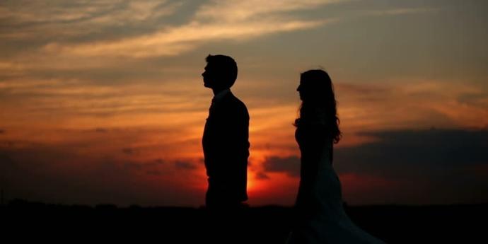 Geçmişi Unutamayanlar: Artık Onu Düşünmeyi Bırakın ve Hayatınıza Bakın!