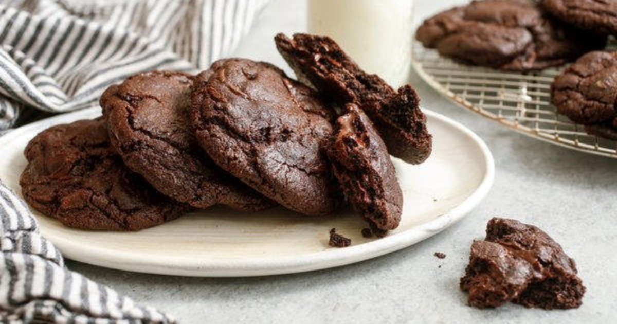 Geç Gelen Kutlama İşte O Meşhur Kurabiye Browni Tadında Islak Kurabiye