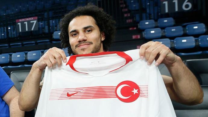 Shane Larkin