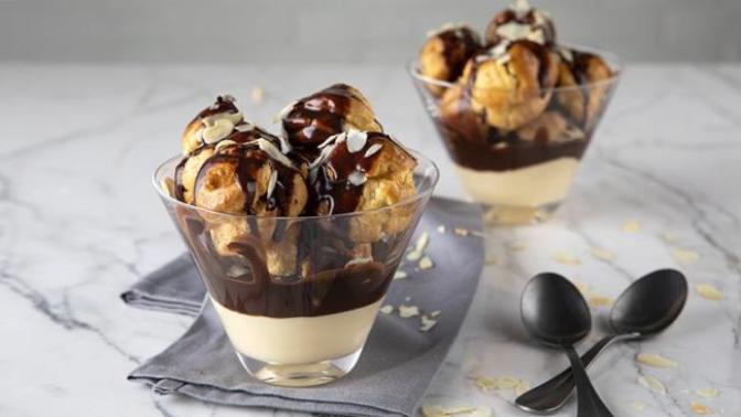 Yiyince Damakları Şenlendirecek Tatlı: Yalancı Profiterol