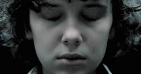 Stranger Things İzlemeyenler İçin Fırsat!