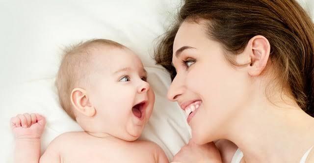 Her Bebek Ebeveynlerine Bağlanır mı: Ailesi ile Güçlü Bağlantılar Kuran Bebek Nasıl Anlaşılır?