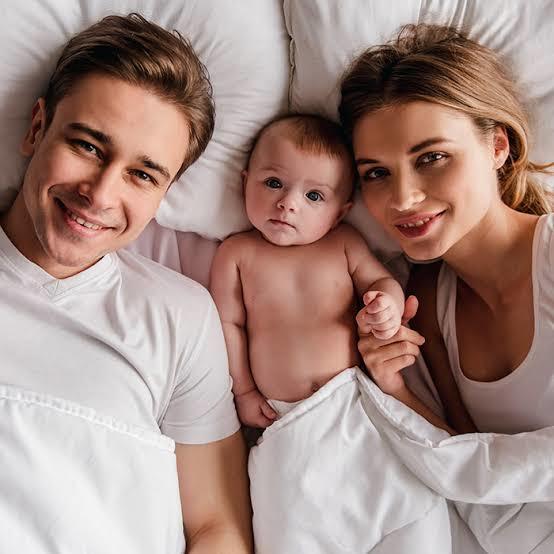Her Bebek Ebeveynlerine Bağlanır mı: Ailesi ile Güçlü Bağlantılar Kuran Bebek Nasıl Anlaşılır?