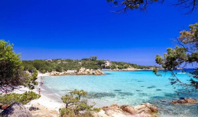 İtalyan Turizminin Cazibe Merkezi: Sardinya Adası!