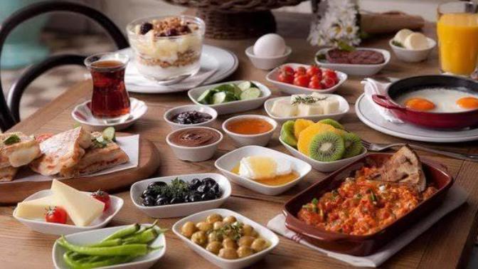 Şişman İnsanların Hayalleriyle Oynayan Türk Beslenme Hurafeleri!