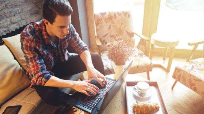 Yan Odalarda Çekmeyen İnternet İçin Basit Bir Çözüm: Wİ-Fİ Repeater