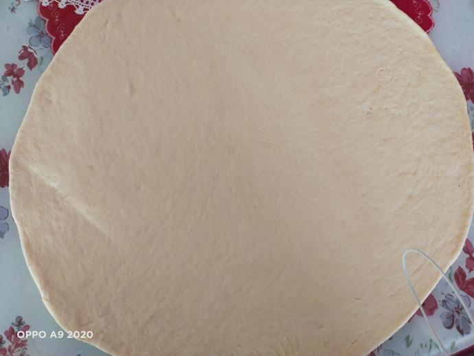 Görüntüsü Kadar Tadı da Enfes Olan Poğaçalı Pizza Tarifim