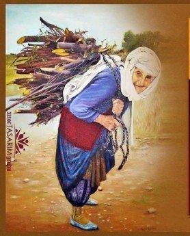 Kadın küçük dünyasındakiler için, dünyayı sırtında taşır. (EY)